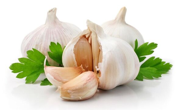 Garlic used to treat osteochondrosis of the spine